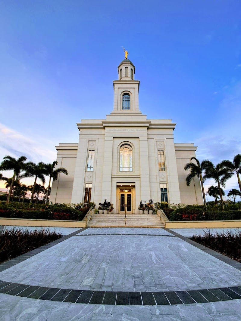 De Lourdes — Templo de Fortaleza Brasil