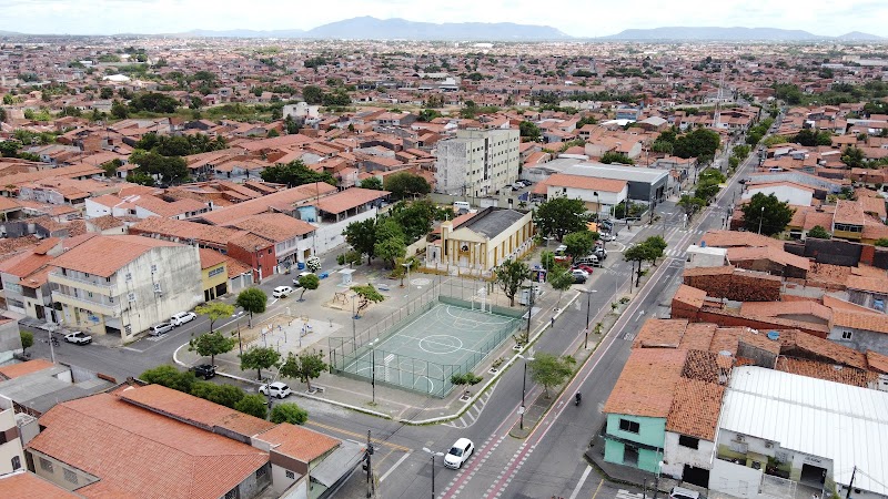 Henrique Jorge — Praça Dom Bosco