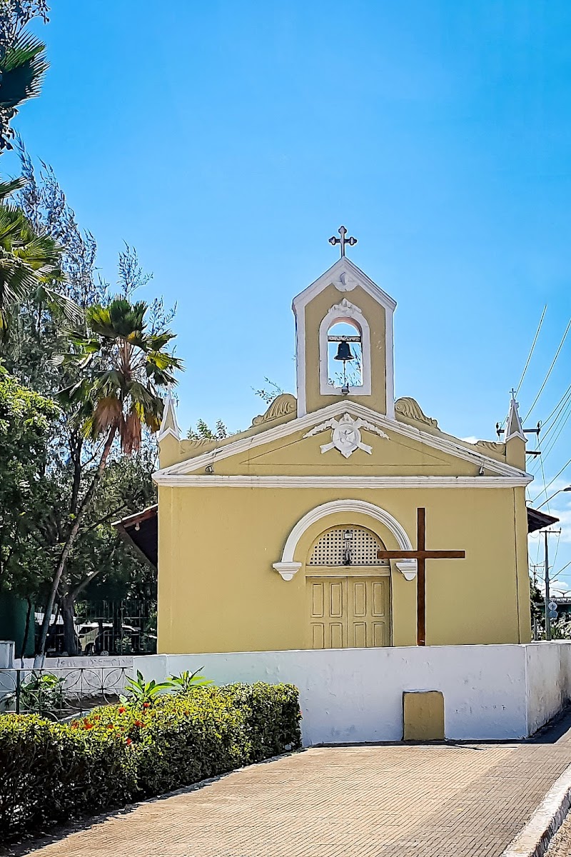 Moura Brasil — Capela Santa Terezinha - Paróquia São Francisco de Assis Jacarecanga